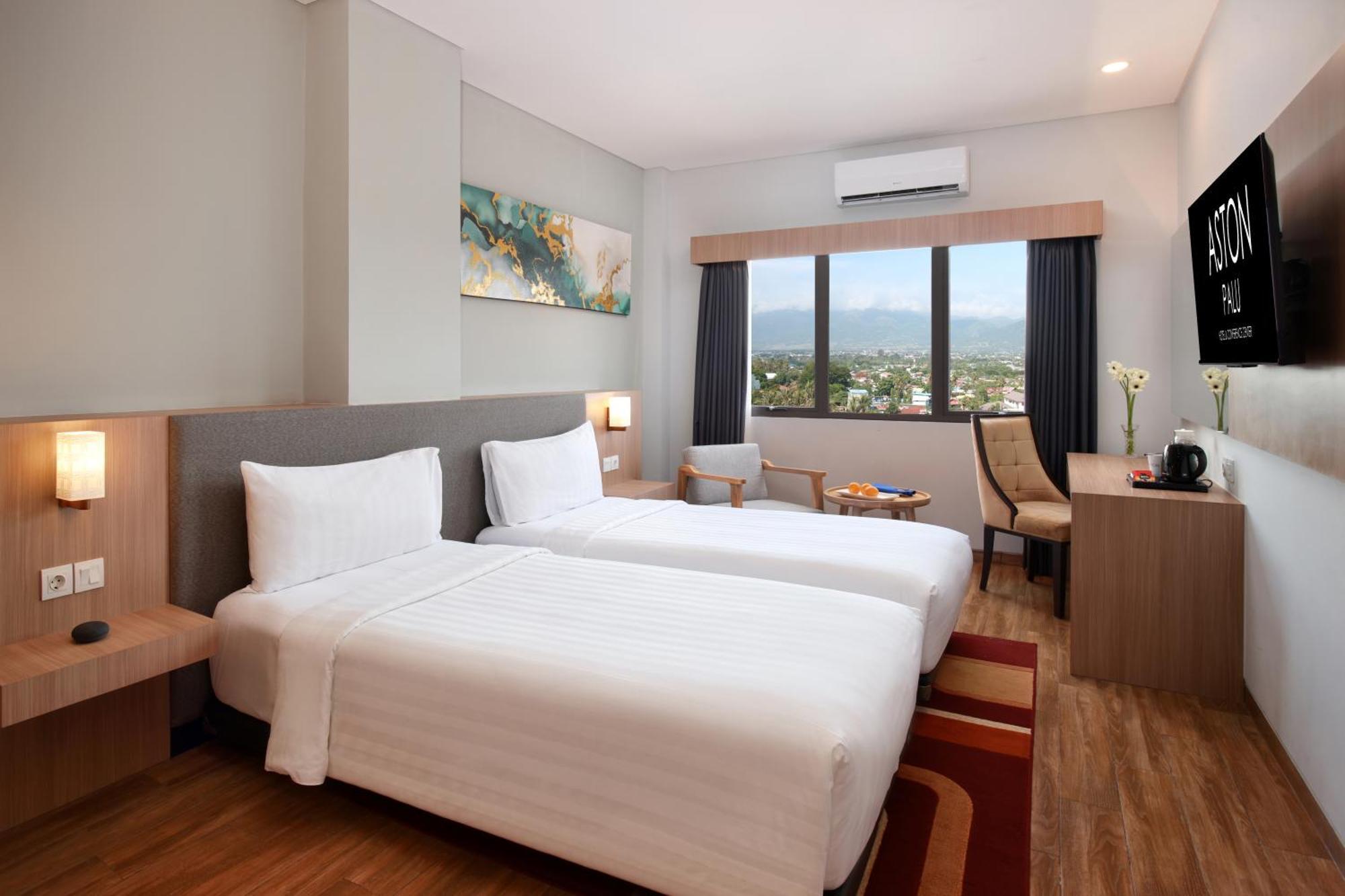 Aston Palu Hotel & Conference Center ภายนอก รูปภาพ