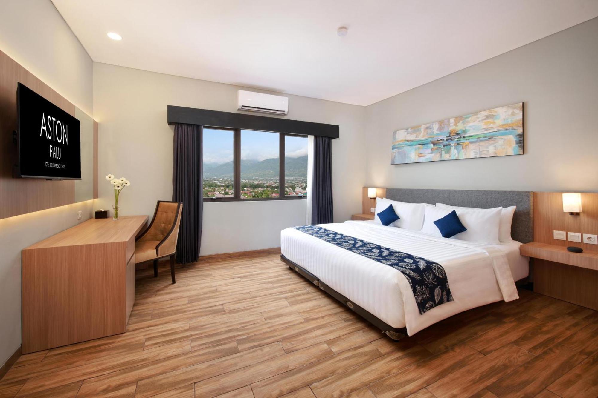 Aston Palu Hotel & Conference Center ภายนอก รูปภาพ